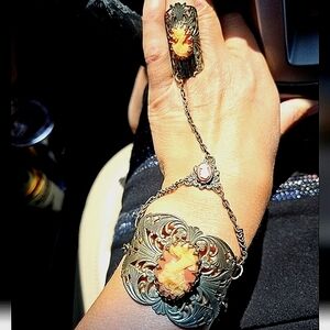 COPY - Antique VRare Rare x3 cameos Slave Bracelet Marked Numerous Places 925